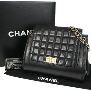 Auth CHANEL 2.55 Chocolate Bar Chain Shoulder Bag Leather Black Blue GHW